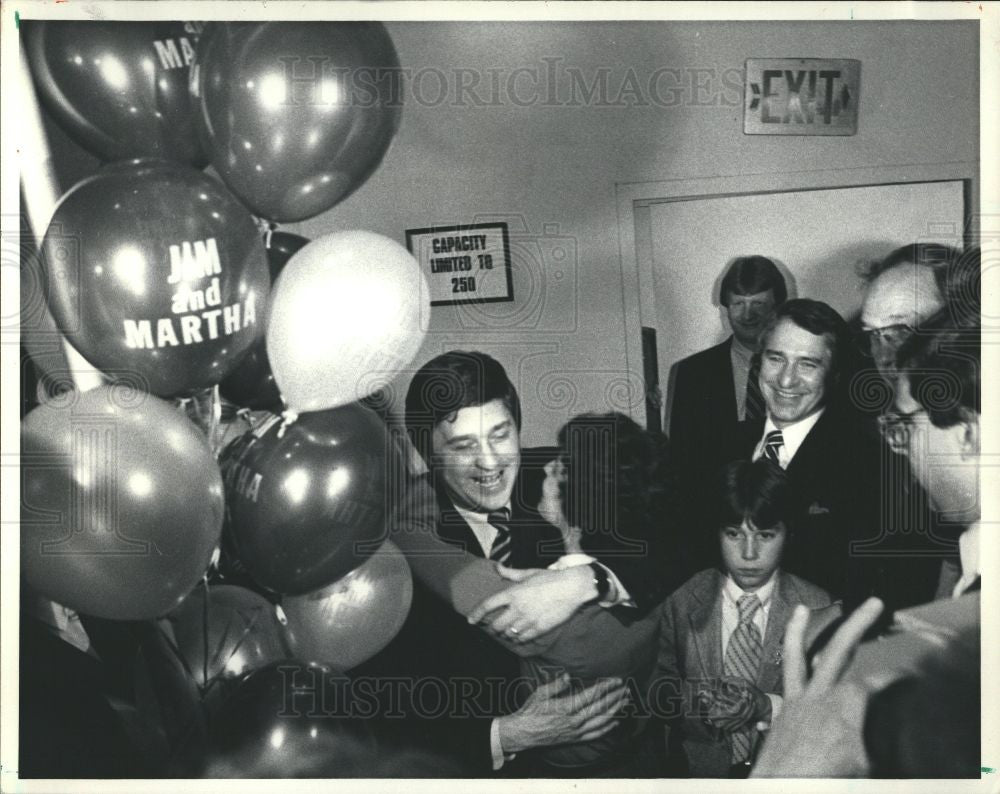 1982 Press Photo Gov. James Blanchard, victory - Historic Images