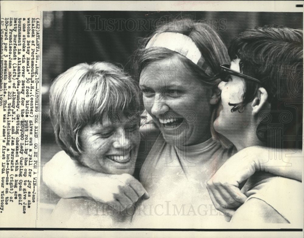 Press Photo Jane Blalock Player Birdis Putt Roll - Historic Images