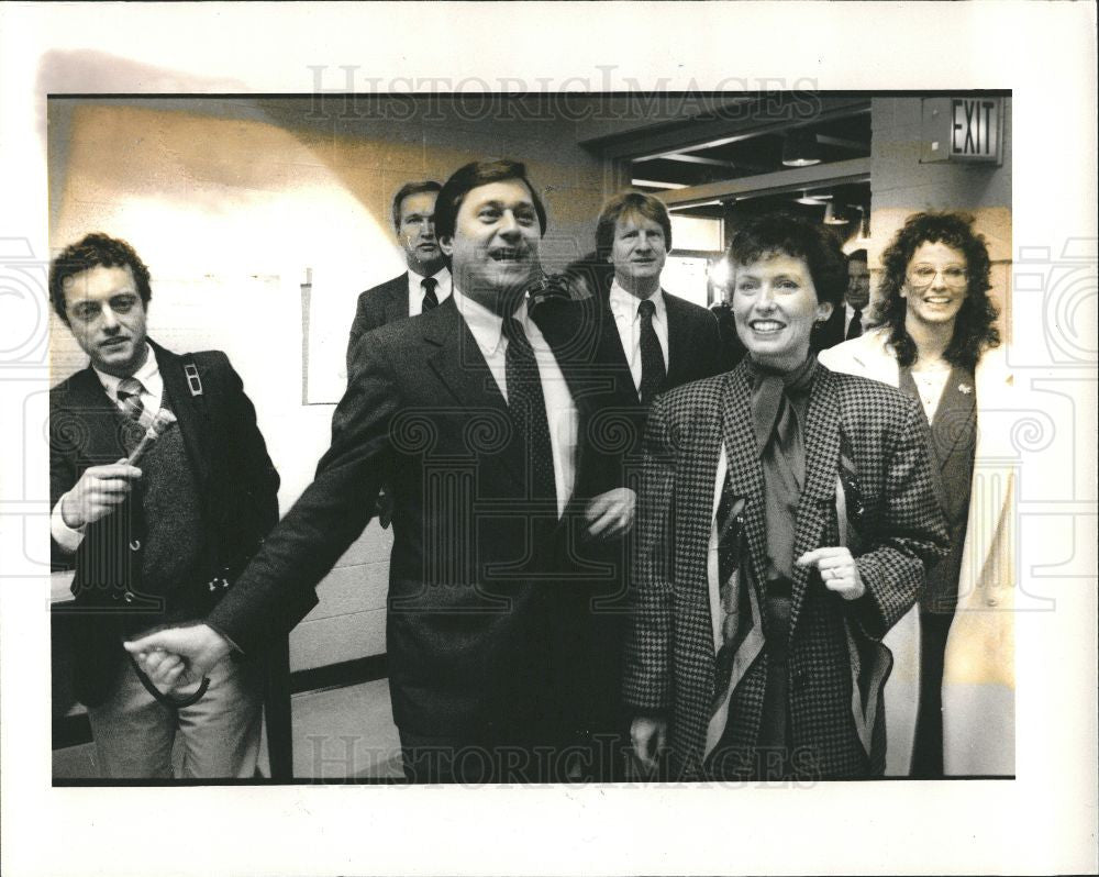 1987 Press Photo Y. Blanchard Governer - Historic Images