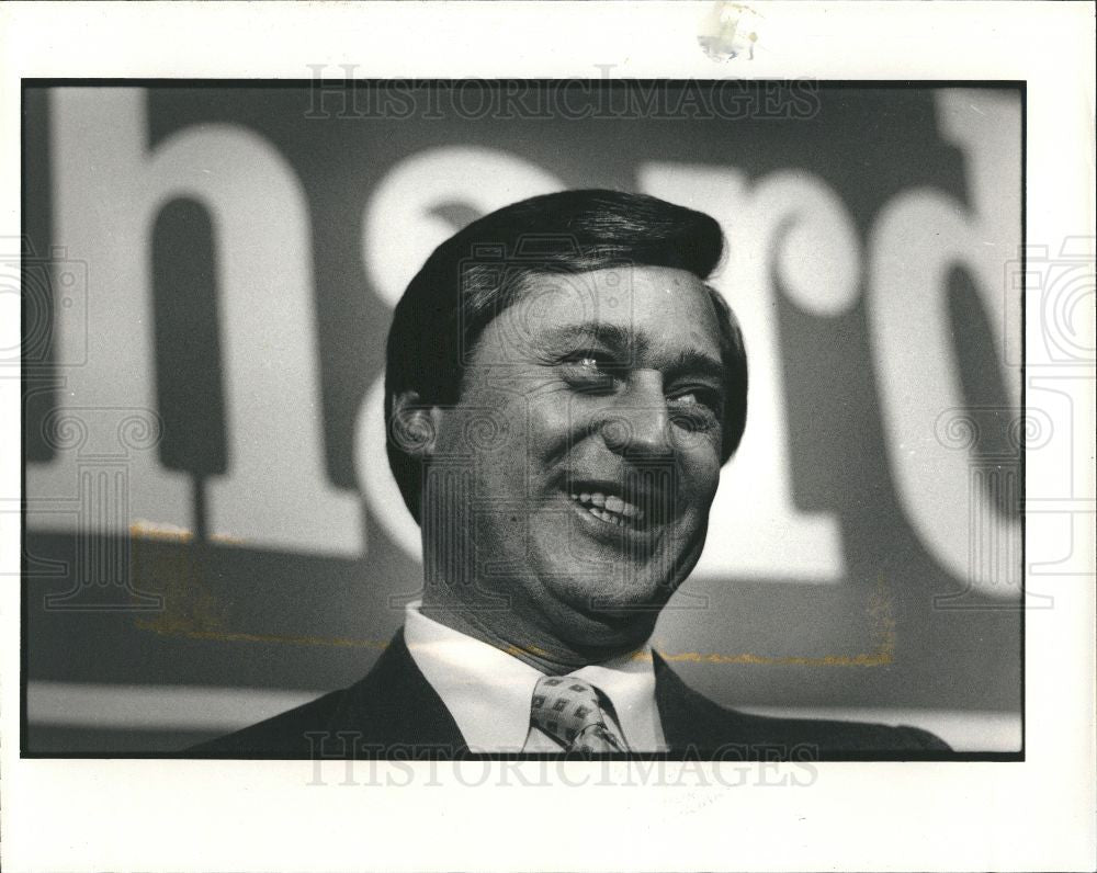 1986 Press Photo James J. Blanchard Governer Michigan - Historic Images