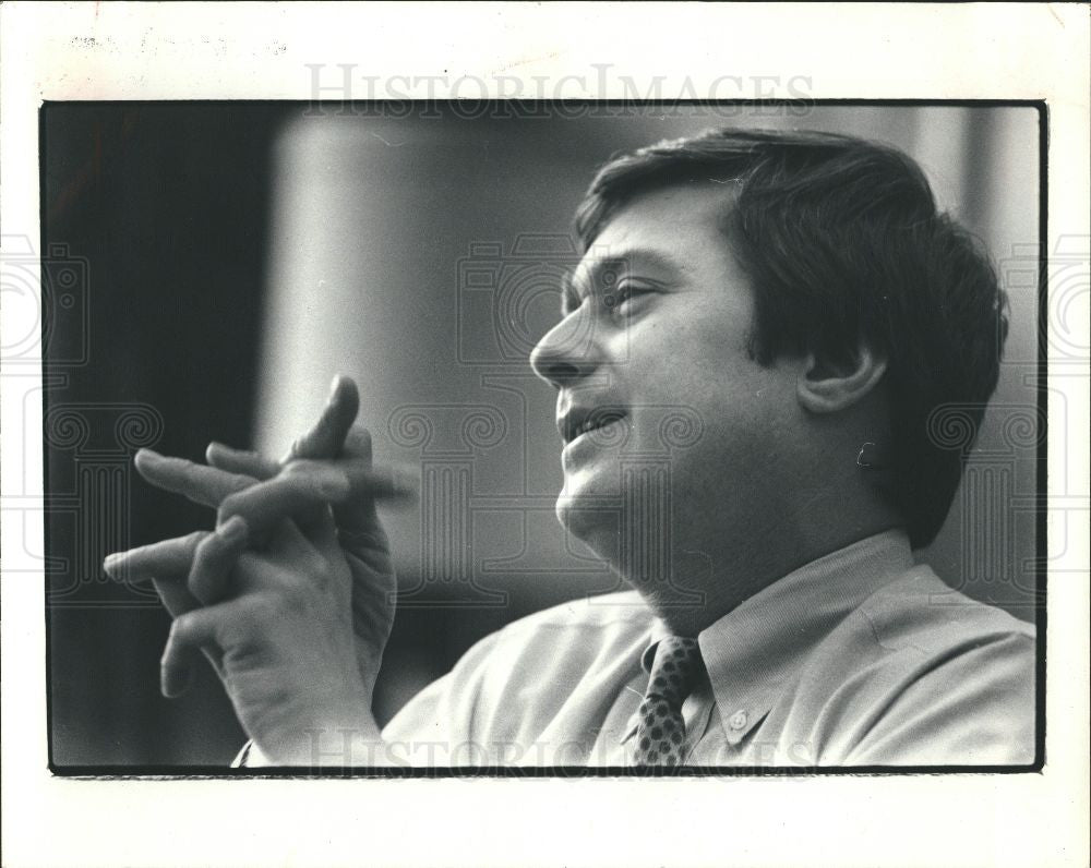 1984 Press Photo Blanchard Business Man - Historic Images