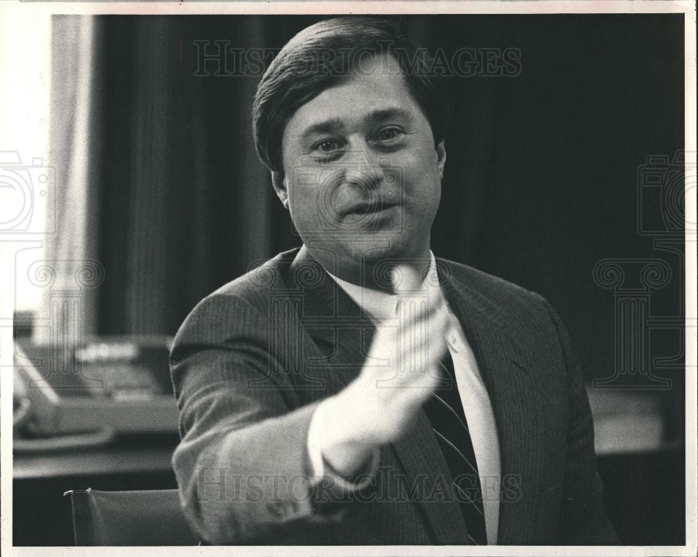 1983 Press Photo Gov. Blanchard Business Man - Historic Images