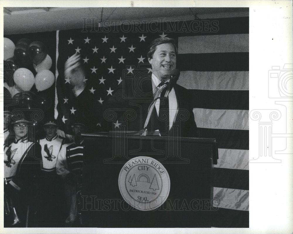 1990 Press Photo James Blanchard Governor - Historic Images