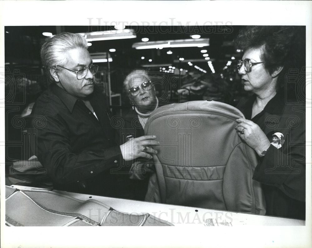 1993 Press Photo Tom Torres UAW - Historic Images