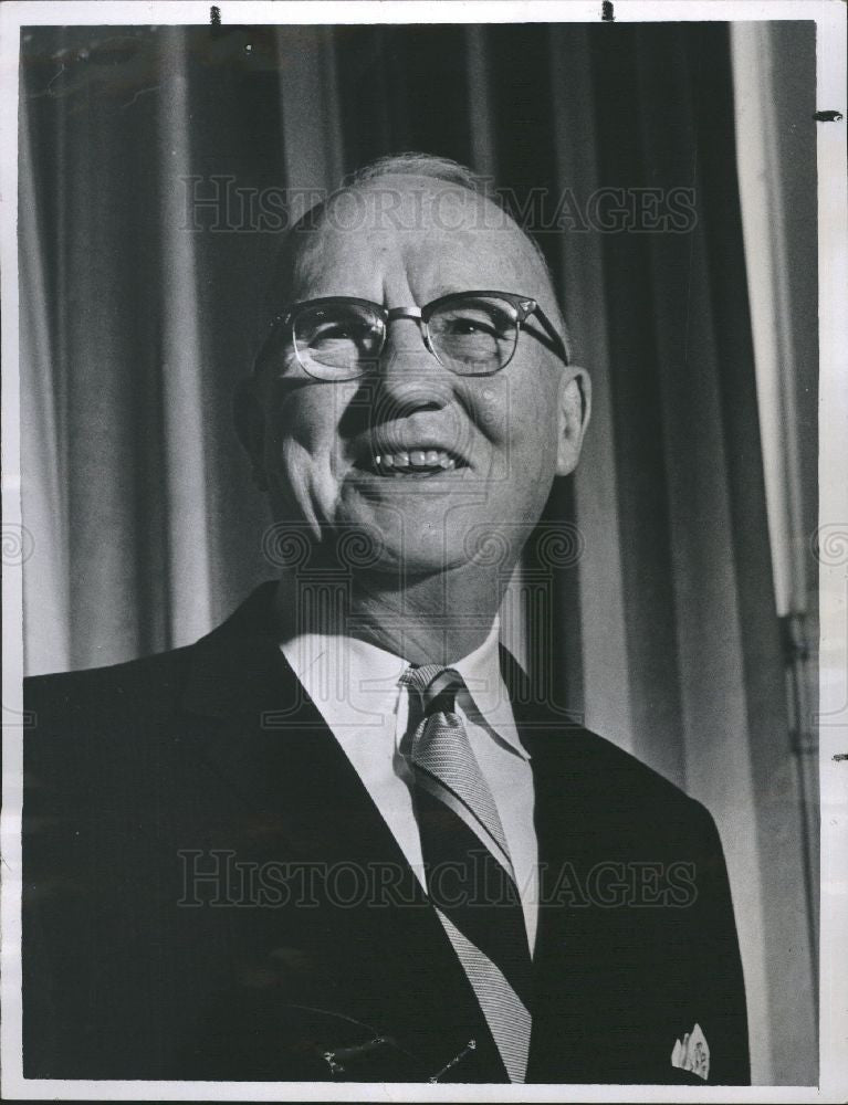 1960 Press Photo Circuit Judge Robert M. Toms - Historic Images