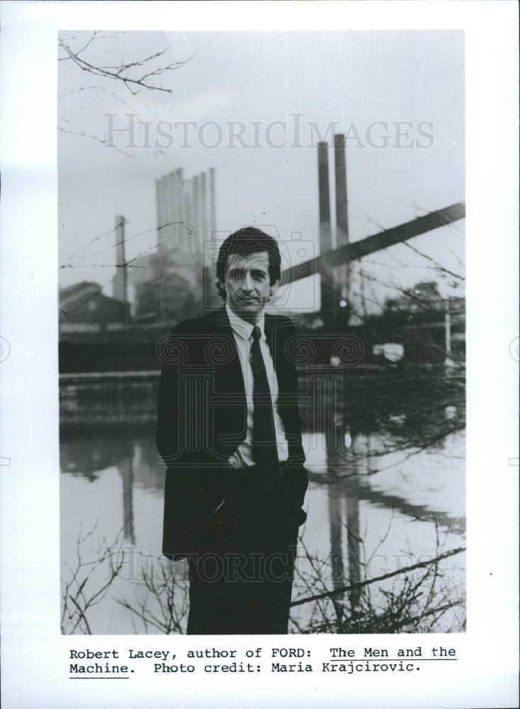Press Photo Robert Lacey Ford Biographer Author - Historic Images