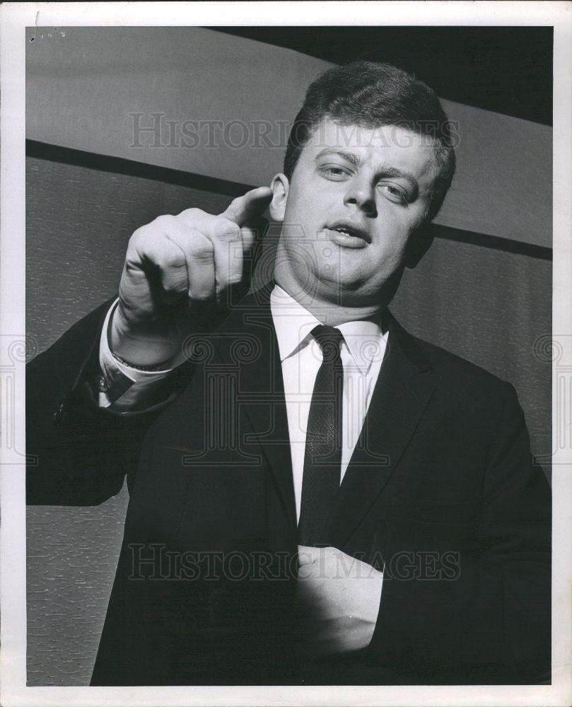 1963 Press Photo Bill Collins Impersonate Pres. Kennedy - Historic Images