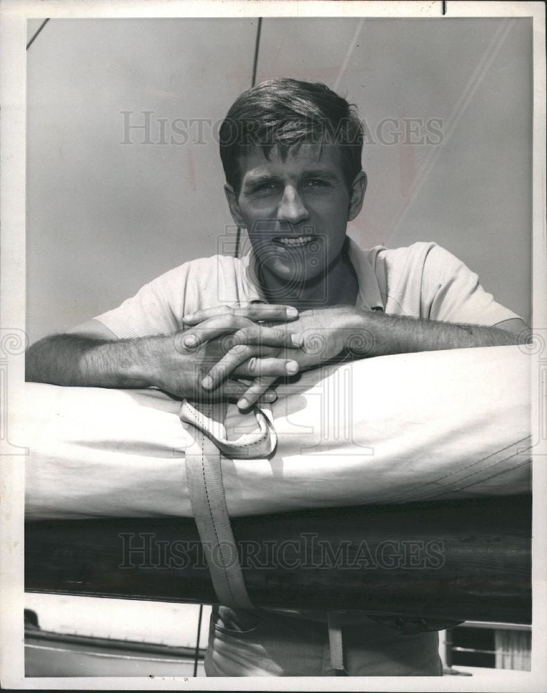 1966 Press Photo Gary Collins NBC TV Wackiest Ship Army - Historic Images