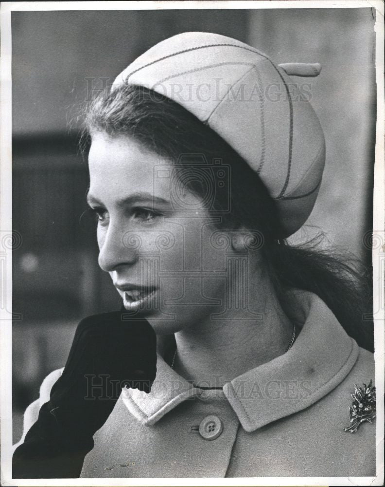 1969 Press Photo Princess Anne beret swimming gala - Historic Images