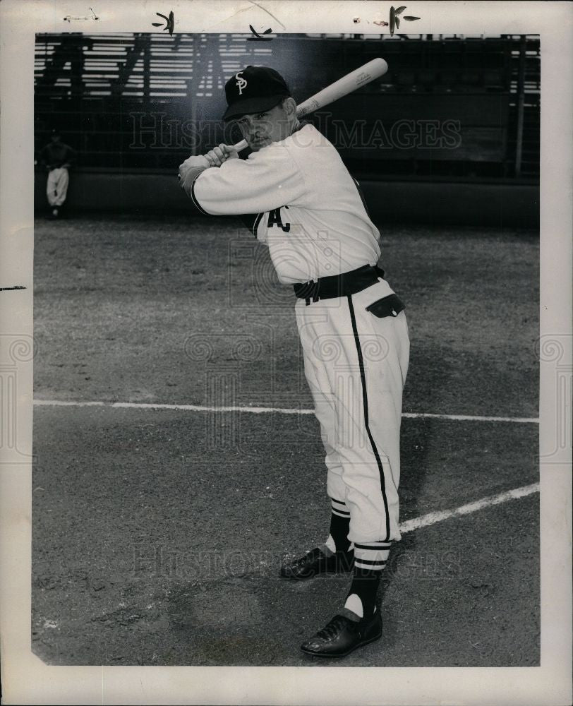 1951 Press Photo Joe Sauvageau Baseball Sports Team - Historic Images