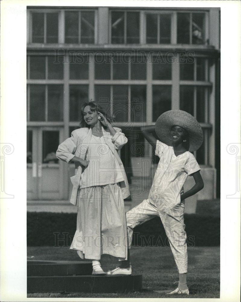 1985 Press Photo Norma Kamali fashion women - Historic Images