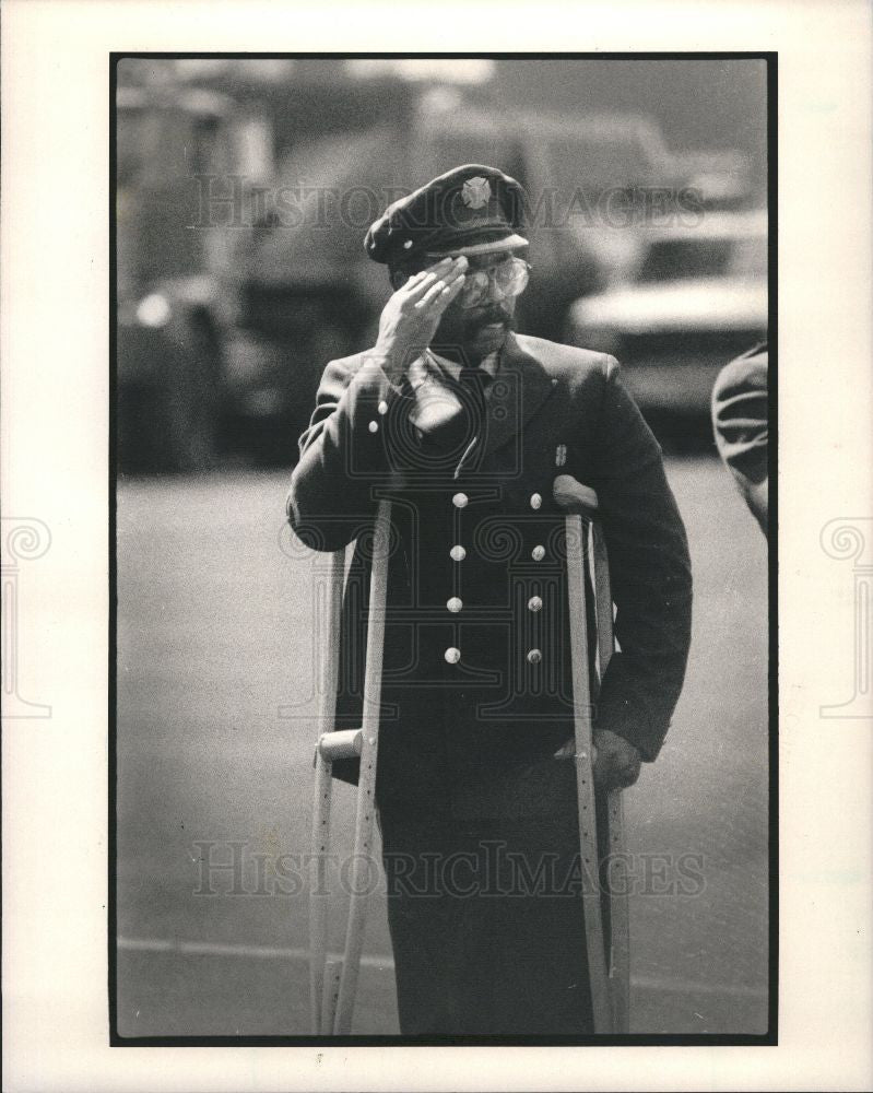 1987 Press Photo Firefighter Death Funeral Detroit Fire - Historic Images