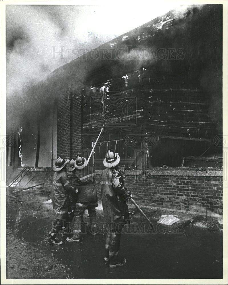 Press Photo FIRE 1978 CENRAIL - Historic Images