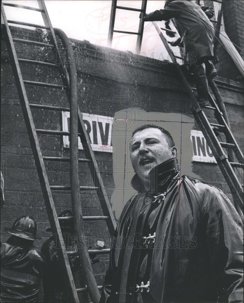 1968 Press Photo John Lisuk Fireman - Historic Images
