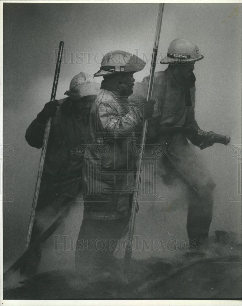 1989 Press Photo fire fighters Detroit - Historic Images