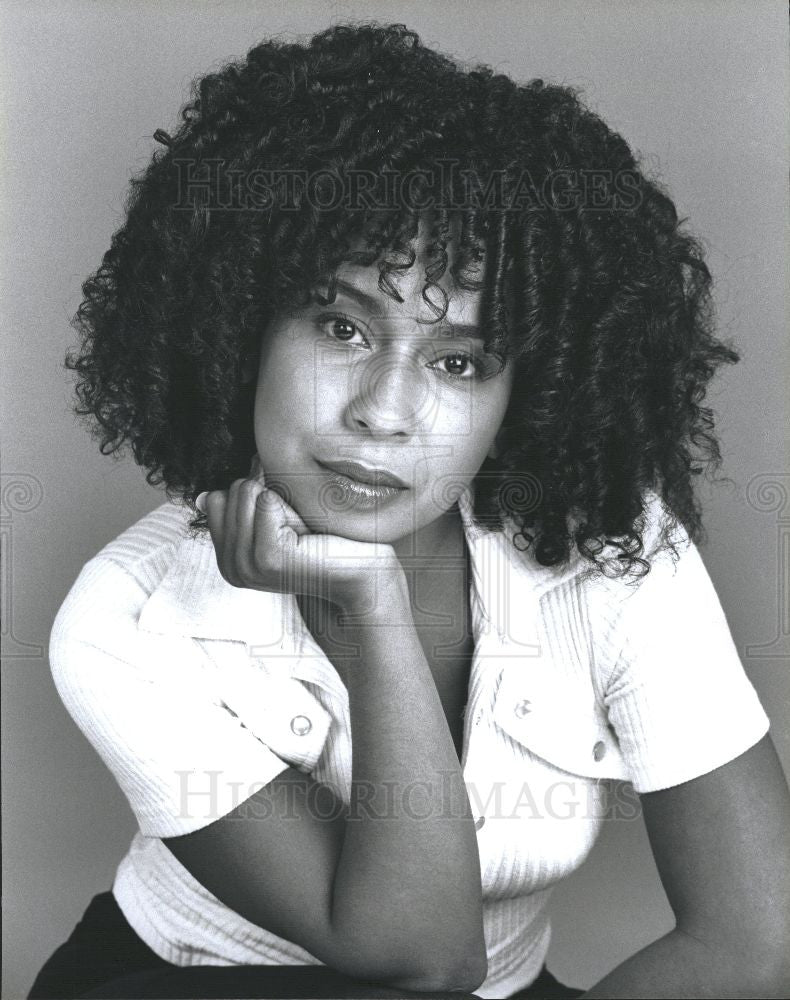 1996 Press Photo Maria Costa, acting, TV series - Historic Images