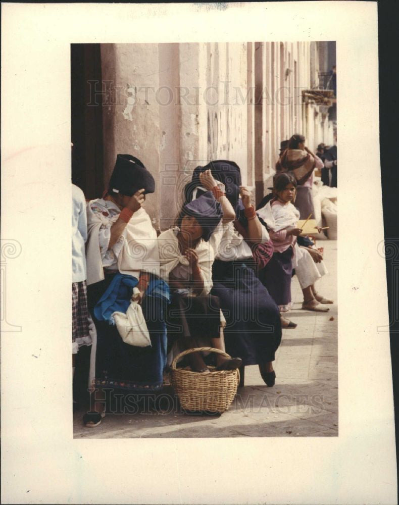 1991 Press Photo Ecador  South America  Street People - Historic Images