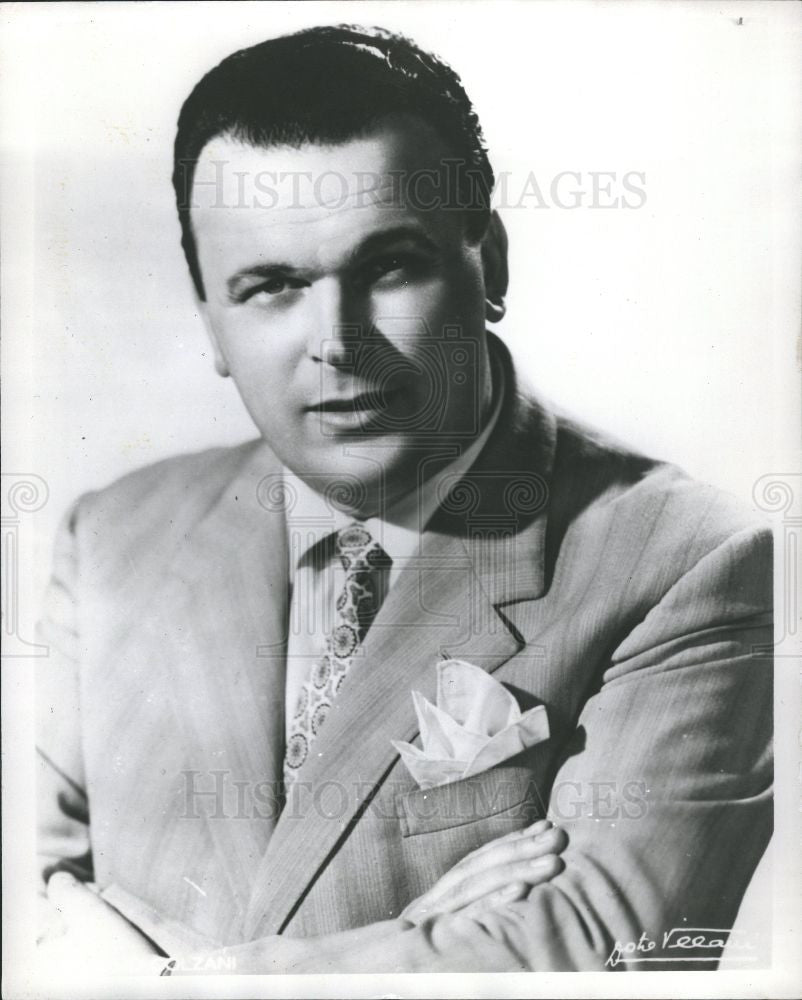 1960 Press Photo Anselmo Colzani baritone opera Italian - Historic Images