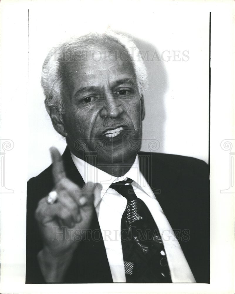 1993 Press Photo Charles Costa, Mayoral Candidate - Historic Images