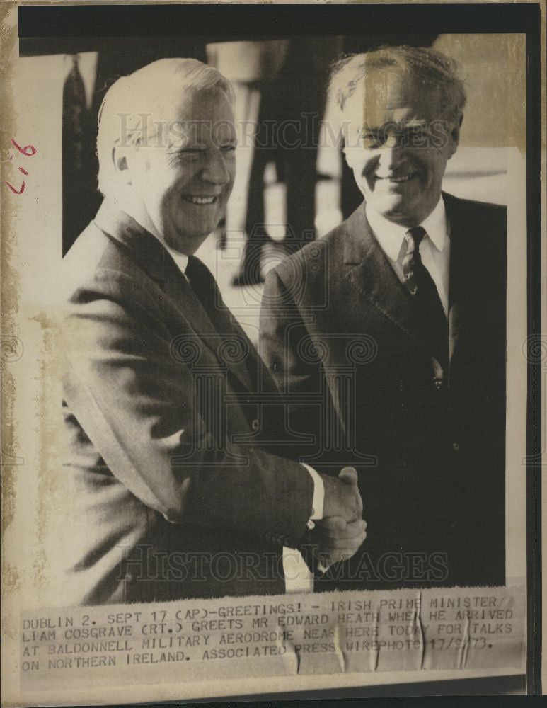 1973 Press Photo LIAM COSGRAVE,GREETS,EDWARD REITH - Historic Images