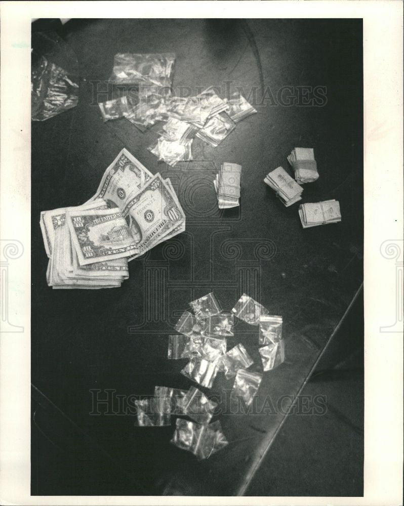 1988 Press Photo drug arrest confiscate - Historic Images