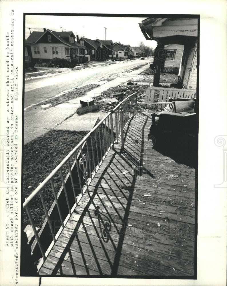 1988 Press Photo Drug House - Historic Images
