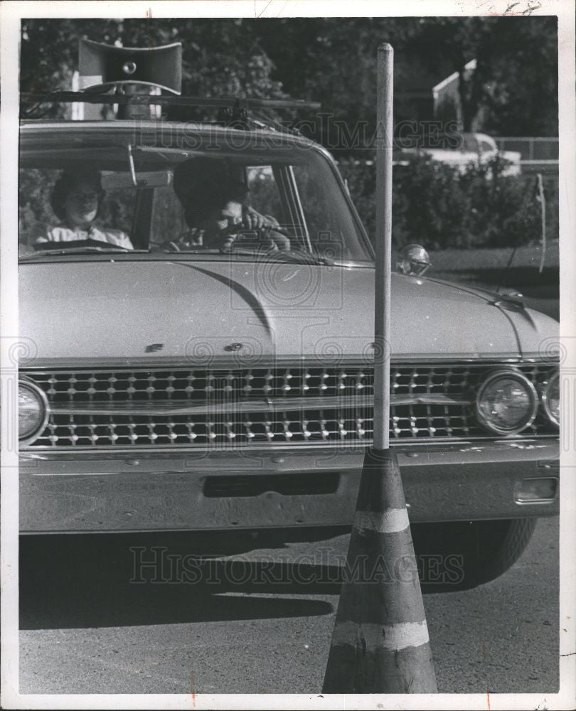 1962 Press Photo car driver training - Historic Images