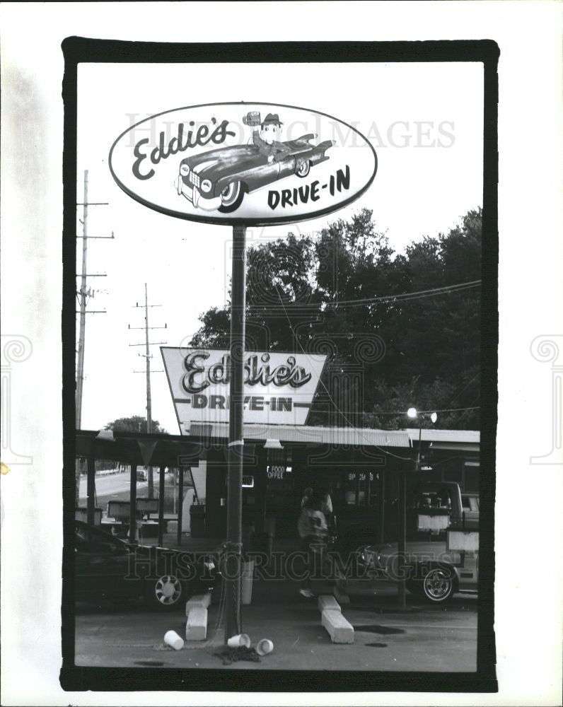 1993 Press Photo Drive In Restaurant - Historic Images