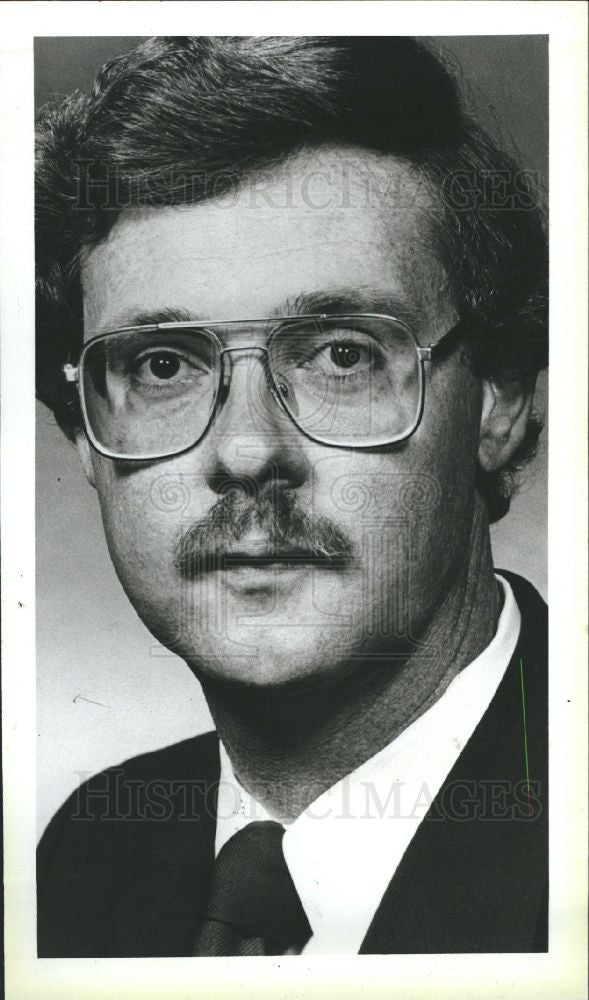 1986 Press Photo Robert K. Costello Lawyer - Historic Images