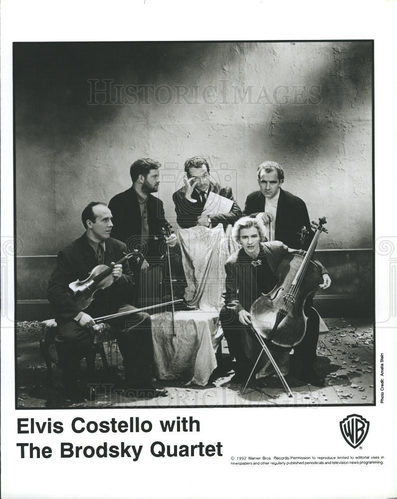 1999 Press Photo Elvis Costello singer  songwriter - Historic Images