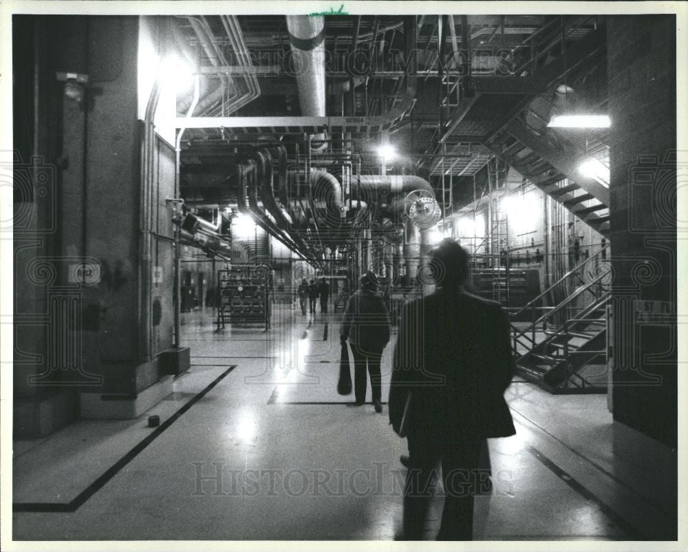 1986 Press Photo Fermi Power Plant II reactor employees - Historic Images