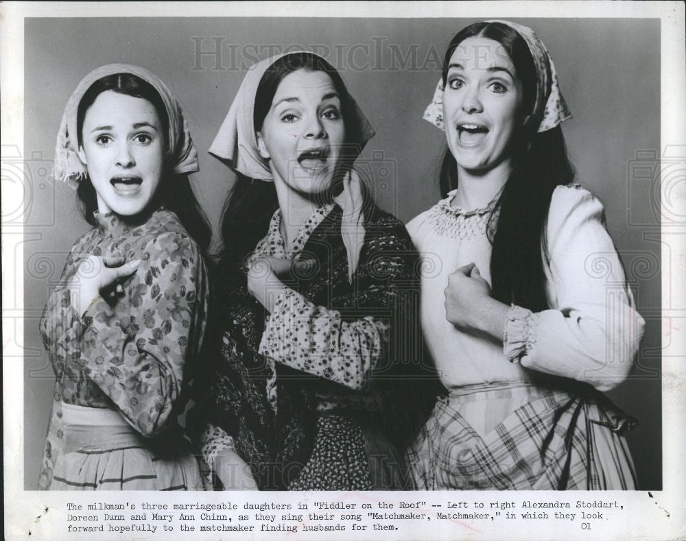 1970 Press Photo Fiddler on the Roof Fisher - Historic Images