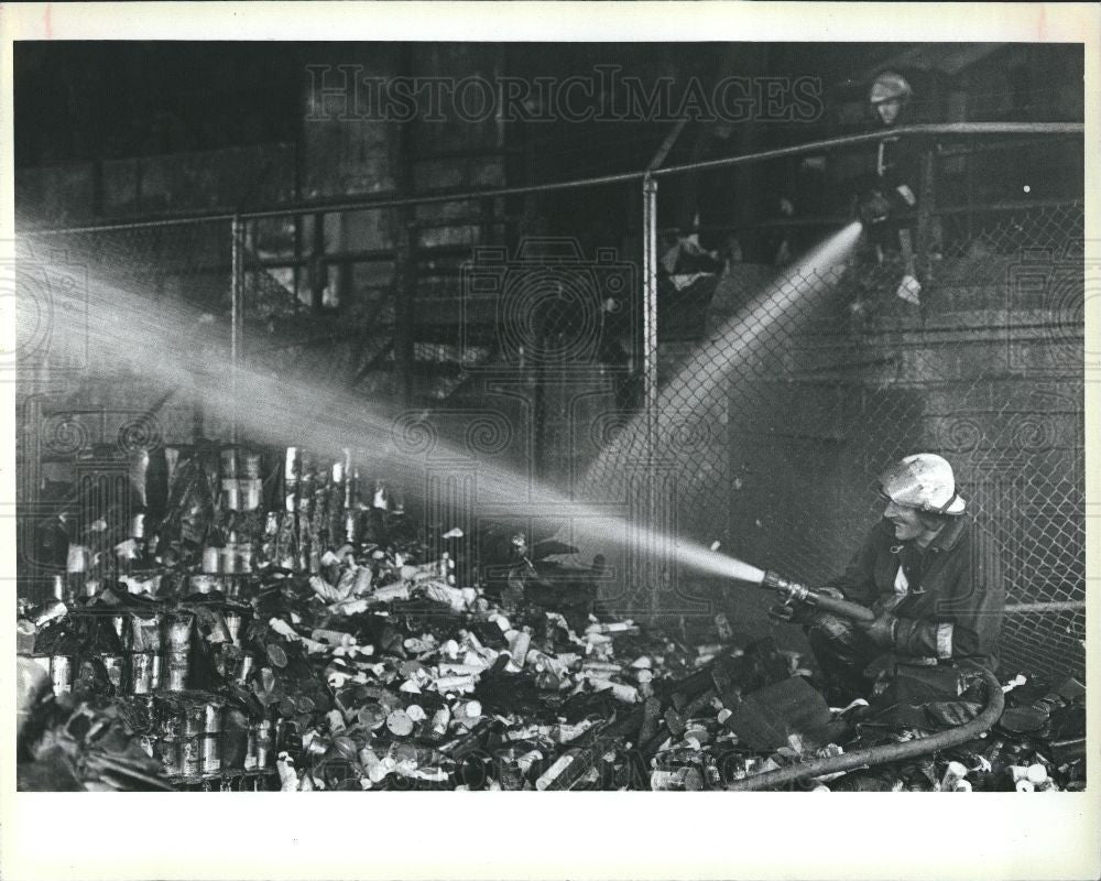 1984 Press Photo Fire Accident - Historic Images