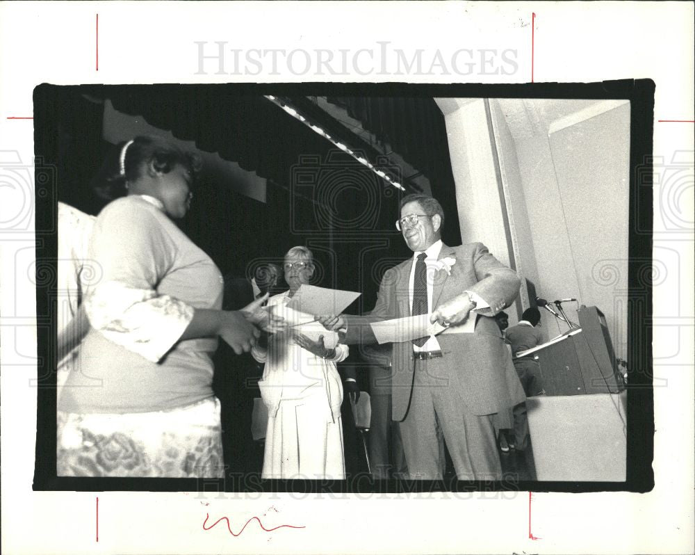 1987 Press Photo Vernon Coville United States Departmen - Historic Images