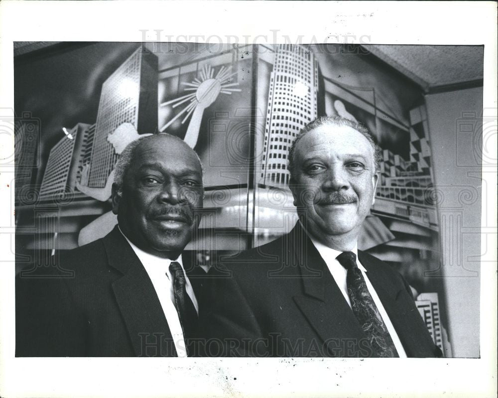 1993 Press Photo Dr.Julius combs - Historic Images