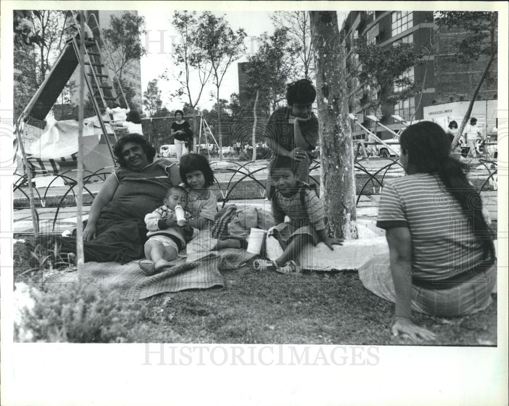 1985 Press Photo Juana Gonzales Mexico Earthquake - Historic Images