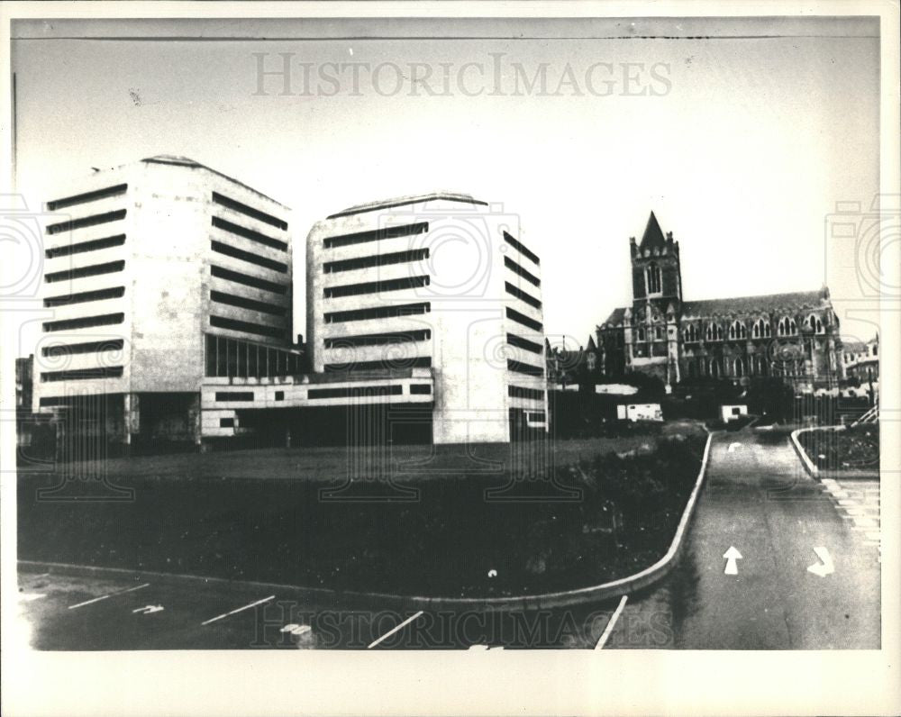1988 Press Photo Dublin Ireland City Hall Christchurch - Historic Images