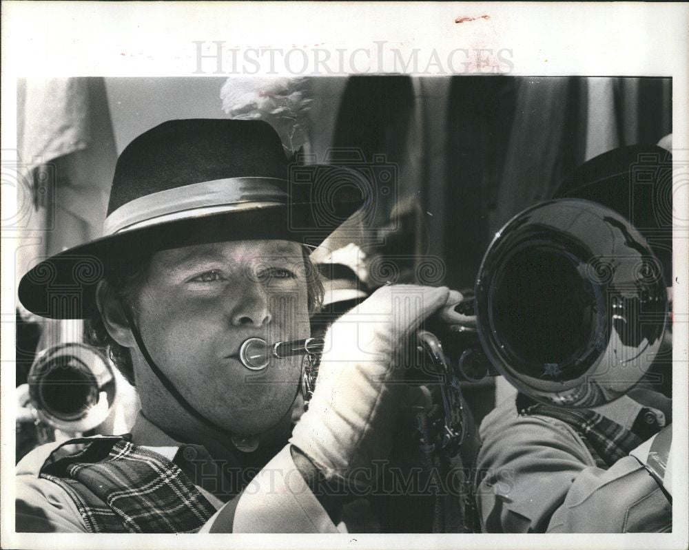 1976 Press Photo Lancers give city a blast of pomp - Historic Images