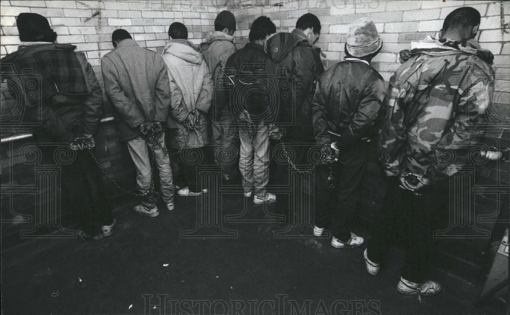 1988 Press Photo Drug raid - Historic Images