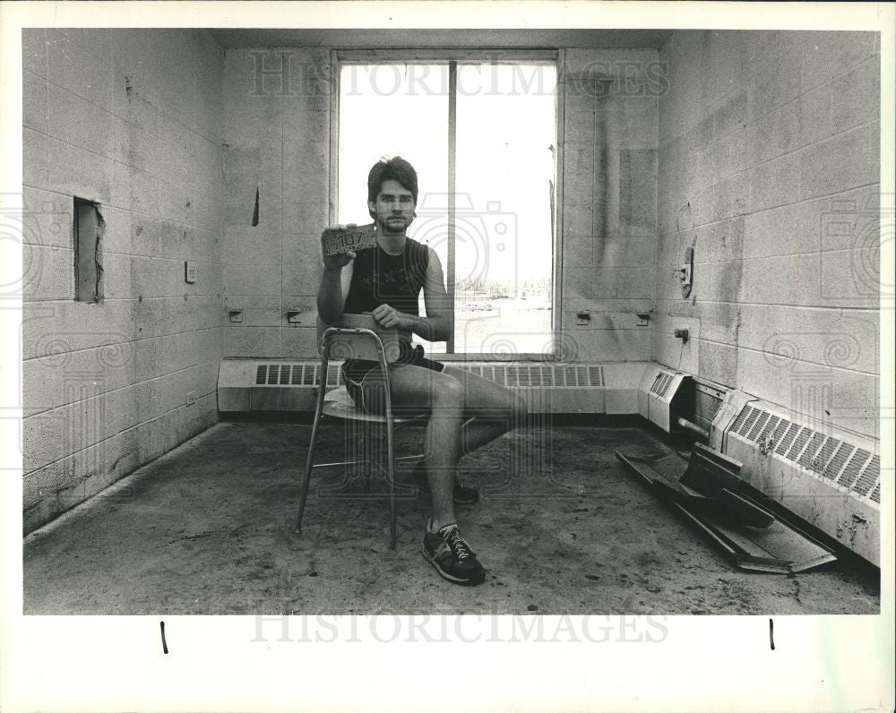 1987 Press Photo Paul Petrucci Eastern Michigan Hoyt - Historic Images