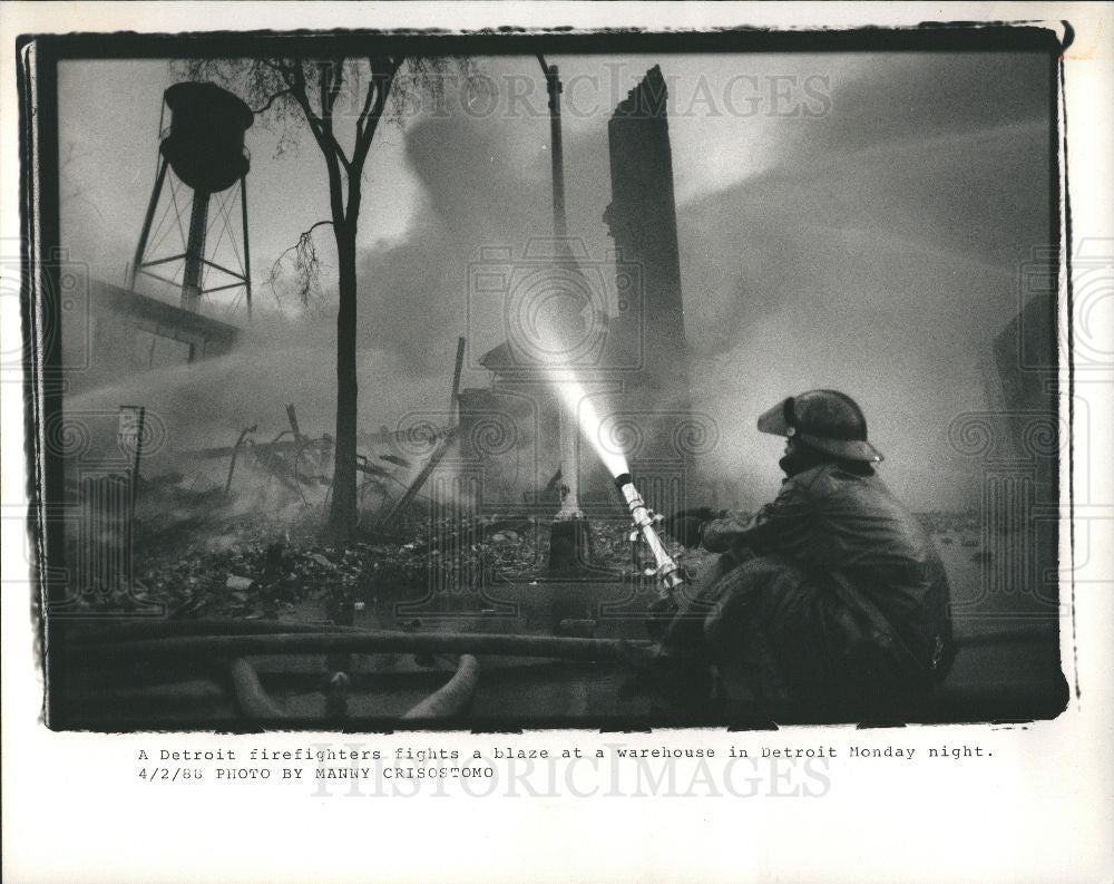 1988 Press Photo FIRE - 1988 - Historic Images