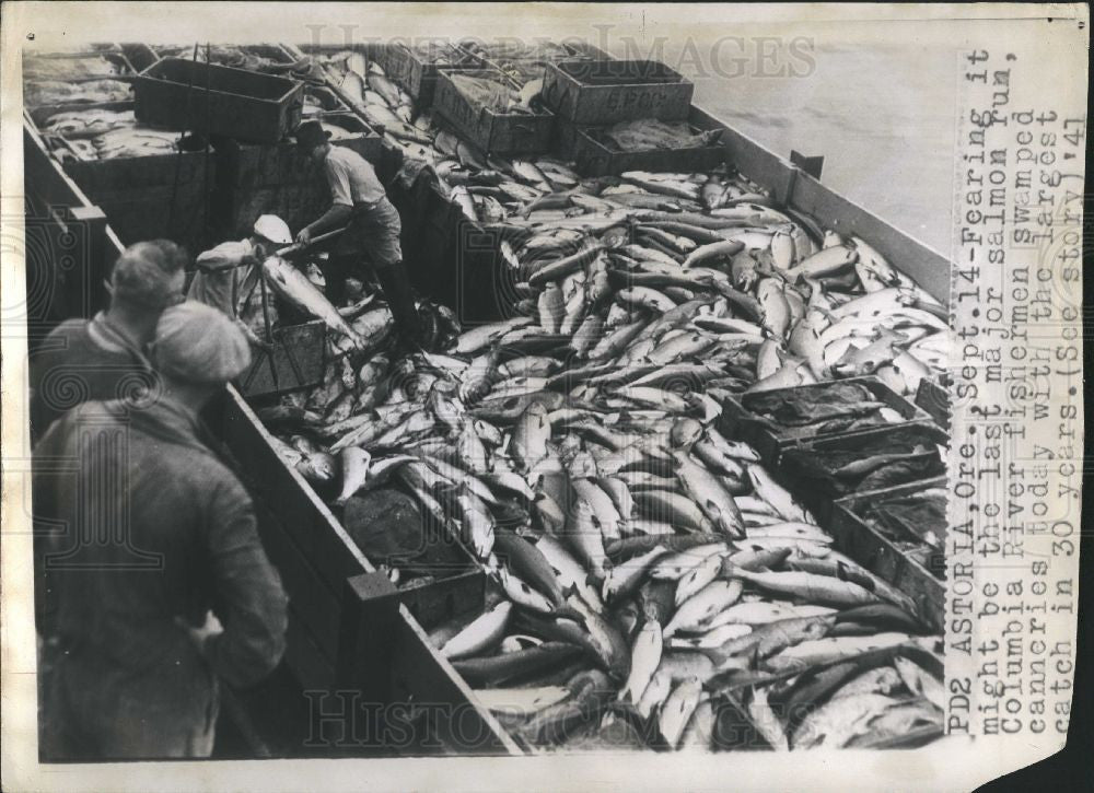 1941 Press Photo Salman Fishermen - Historic Images