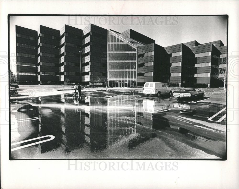 1984 Press Photo First Center Plaza Southfield Office - Historic Images