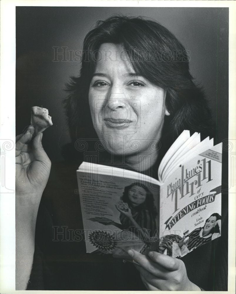 1985 Press Photo Linda Sunshine, writer, still - Historic Images