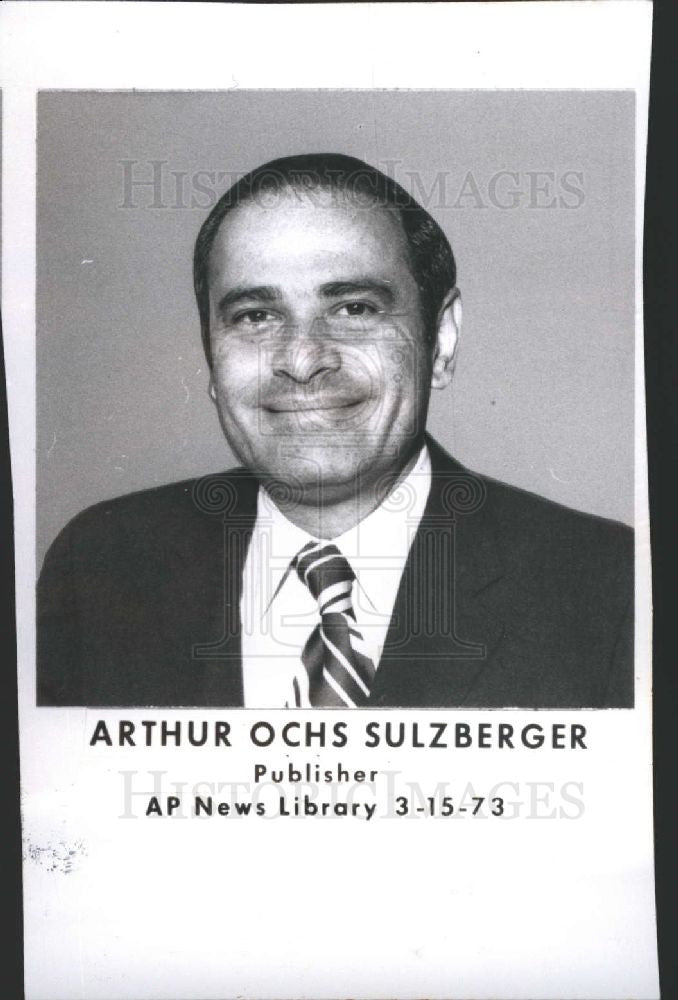1973 Press Photo Arthur Ochs Punch Sulzberger publisher - Historic Images