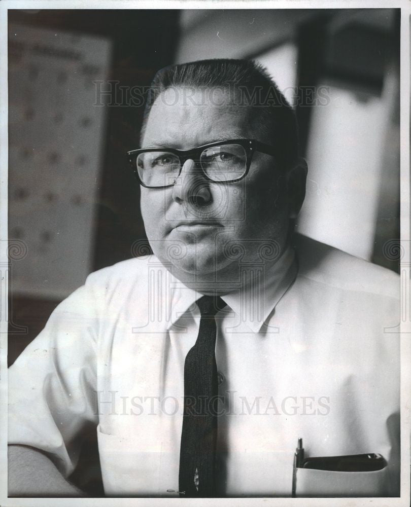1967 Press Photo Raymond Sullivan American politician - Historic Images