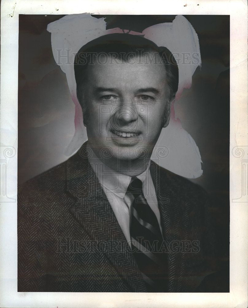 1972 Press Photo Joseph Sullivan Election Commisioner - Historic Images
