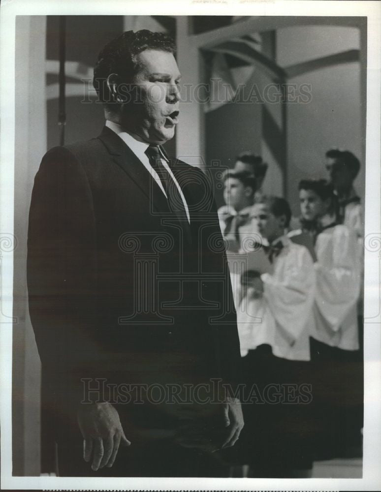 1962 Press Photo Brian Sullivan &amp; Columbus Boychoir - Historic Images