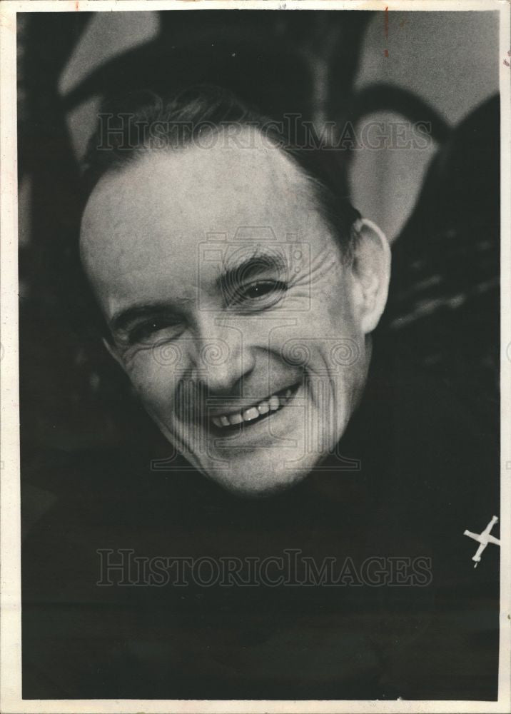 1983 Press Photo Andrew Greeley Author - Historic Images