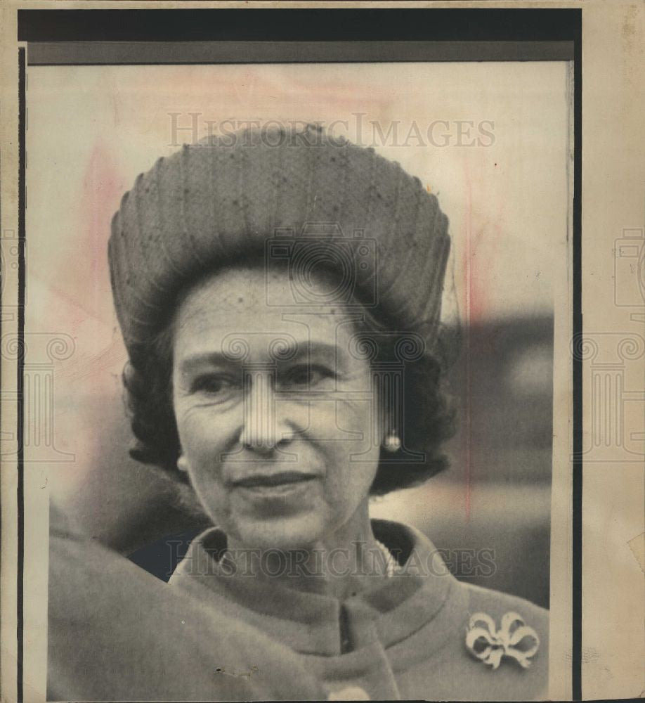 1974 Press Photo Elizabeth II - Historic Images